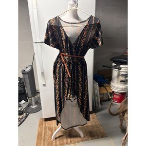 No Boundaries Belted Hi Low Floral Summer Dress in Large